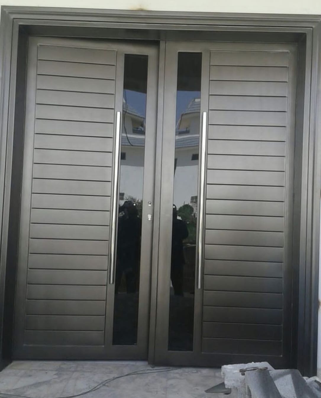 Modern Aluminum Doors by Markaz Al Noor